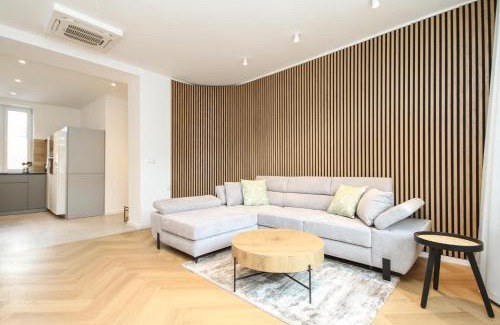 Trencin Apartment | Stylish Apartmán Vita Design: Family-Friendly Getaway