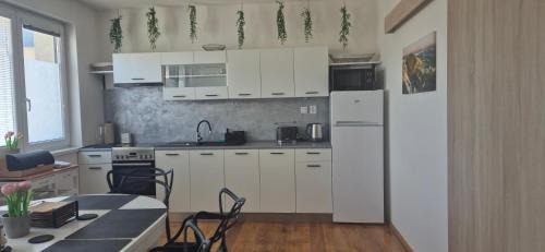 Ivan Apartment | Discover Apartmán Vital na Pálavě - Family-Friendly Retreat