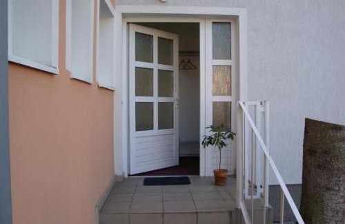Frantiskovy Lazne Apartment | Family-Friendly Stay at Apartmán Wolkrovka - 9.2/10 Rated