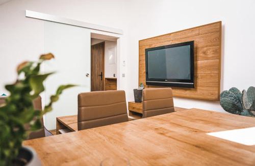 Cervenka Apartment | Family-Friendly Apartmán ZA-KA 2 in Litovel - Guest Rated 9.2