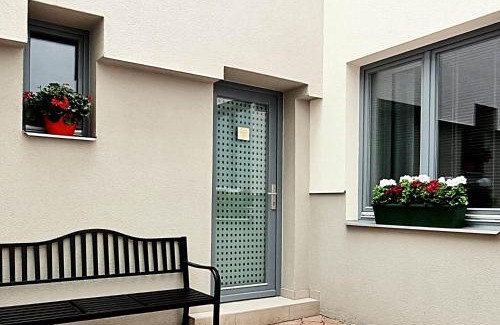 Pisek Apartment | Guest Favorite: Apartmán Zlatý kříž, Rated 8.8/10
