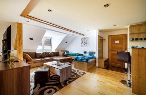 Tatranska Lomnica Apartment | Family-Friendly Getaway at Apartmán ZORA - Rated 9.4/10