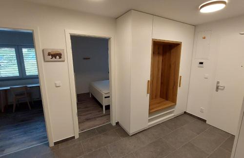 Dolni Morava Apartment | Discover Apartmán08: Family-Friendly Retreat with 9.5 Rating