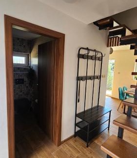 Velka Lomnica House | Cozy Apartmánový Domček with Kitchen Amenities