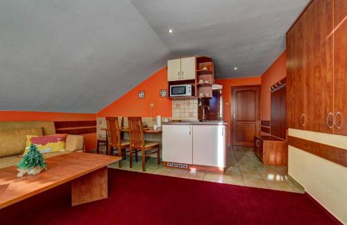 Ziar Apartment | Oceanfront Gem: Apartmánový dom Slniečko, Rated 9.5/10