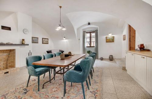 Trebon Hotel | Pet-Friendly Comfort at Apartmány Šupina - Rated 9.2/10