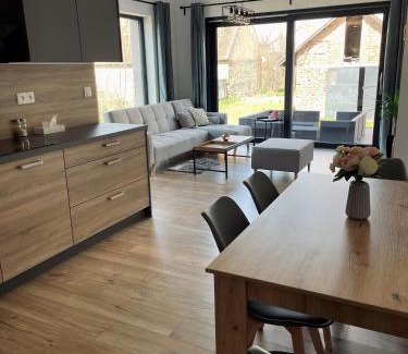 Velka Lomnica Apartment | Family-Friendly Getaway at Apartmány 400 - Rated 9.6/10