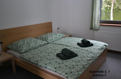 Suchdol nad Luznici Apartment | Exceptional Apartments in Benátky with Perfect Ratings