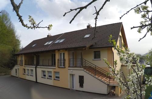 Dolny Kubin Apartment | Pet-Friendly Retreat at Apartmány Dúbrava, Rated 8/10