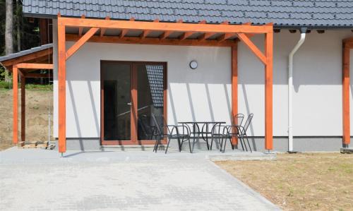 Sazava Apartment | Delightful Oceanfront Apartments with Spa & Pool Access