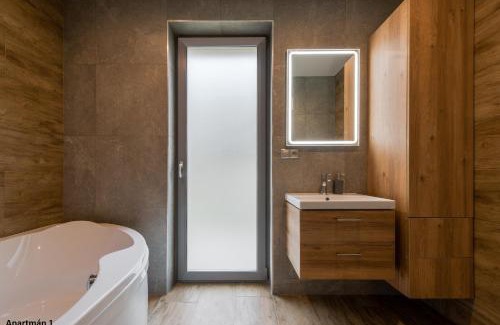 Holcikovce House | Family-Friendly Apartmány DOMA Domaša with Ocean Views