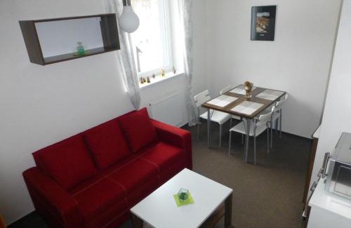 Loucna nad Desnou Apartment | Discover Apartmány Kouty - Jeseníky with Breakfast & Hot Tub