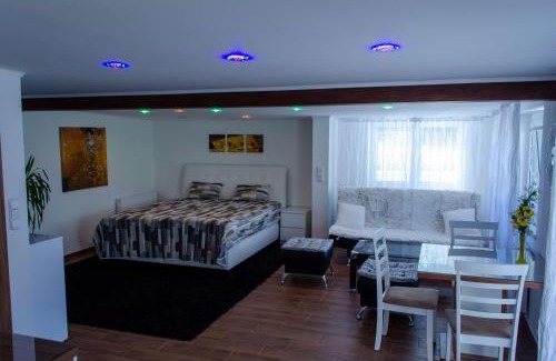 Celadna Apartment | Exceptional Stay at Apartmány LIZARD with Family Amenities