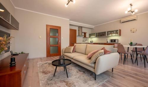 Luhacovice Apartment | Pet-Friendly Getaway at Apartmány Luhačovice, Royal