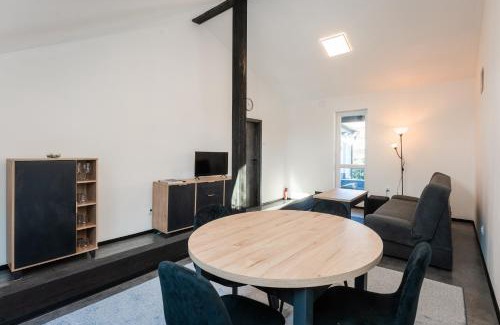 Prague 12 Apartment | Inviting Apartmány Modřany: 4-Star Child-Friendly Retreat