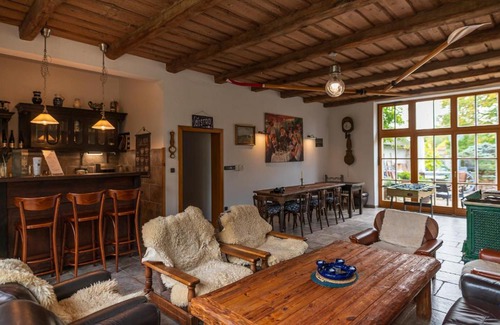 Stribrec Apartment | Oceanfront Apartmány Modrá Vrata: Guest Rated 9.4/10
