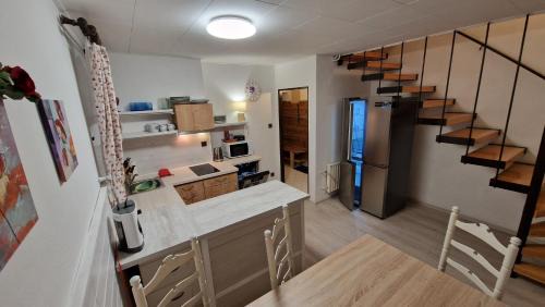 Ceska Ves Apartment | Coastal Retreat at Apartmány Modus 2 with Ocean Views