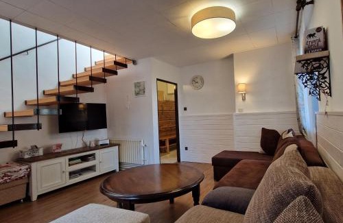 Ceska Ves Apartment | Coastal Retreat at Apartmány Modus 2 with Ocean Views
