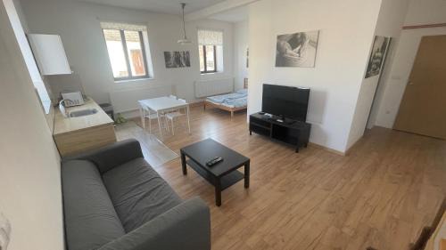 Suchdol nad Luznici Apartment | Family-Approved Stay at Apartmány Na hrnčírně
