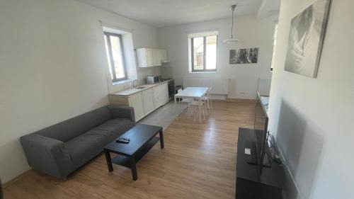 Suchdol nad Luznici Apartment | Family-Approved Stay at Apartmány Na hrnčírně
