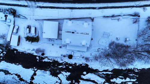 Svoboda nad Upou Apartment | Riverfront Retreat: Spa & Hot Tub, Rated 9/10 by Guests