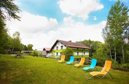 Zelezna Ruda Resort | Pet-Friendly Retreat at Apartmány Nad Rybníkem