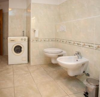 Znojmo House | Discover Apartmány NaVyhlídce: Pet Friendly with Hot Tub
