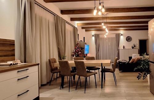 Dolny Kubin Apartment | Oceanfront Retreat: Apartmány Orava - Guest Rated 9.9/10