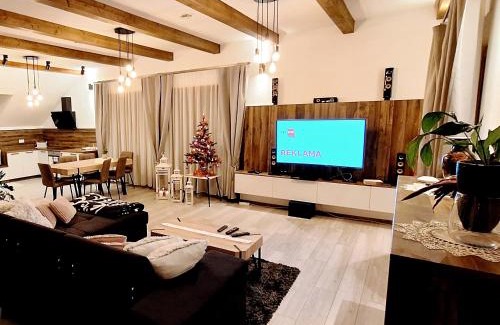 Dolny Kubin Apartment | Oceanfront Retreat: Apartmány Orava - Guest Rated 9.9/10