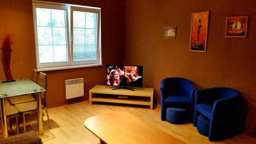 Mala Moravka Apartment | Relax at Apartmány Orbit Karlov: Perfect for Families & Pets