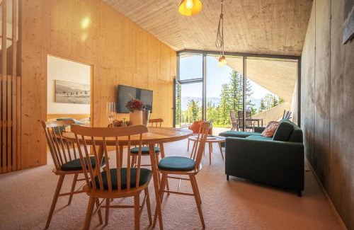 Mala Frankova Apartment | Elegant PANORAMA Bachledka: Pet-Friendly Retreat Awaits
