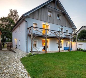 Horni Plana Apartment | Pet-Friendly Stay at Apartmány Pernek: Guest Rated 9.5/10