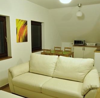 Horni Hermanice Apartment | Family-Friendly Stay at Apartmány pod lípou - Rated 9.8!