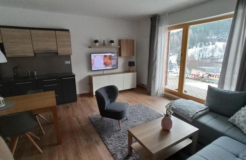 Velka Upa Apartment | Family-Friendly Retreat at Apartmány Pod Modřínem