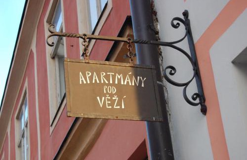 Slavonice Apartment | Guest Rated: 9.5! Family-Friendly Apartmány pod věží