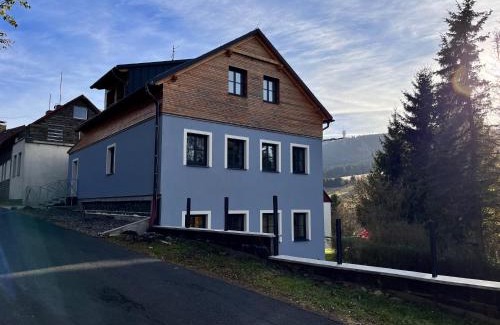 Loucna Pod Klinovcem Apartment | Apartmány Quattro