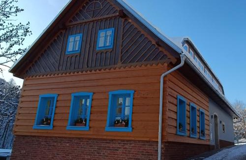 Svoboda nad Upou Apartment | Exceptional Family-Friendly Stay at Apartmány stará škola