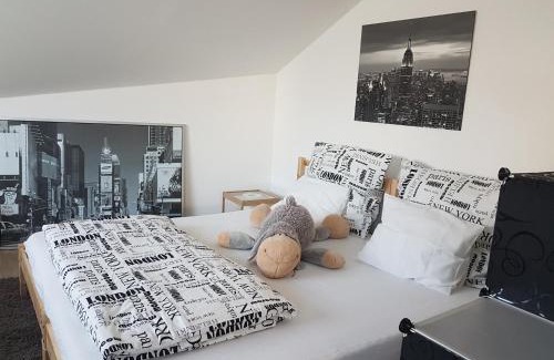 Roznov Pod Radhostem Apartment | Pet-Friendly Retreat at Apartmány Tylovice - Rated 9/10