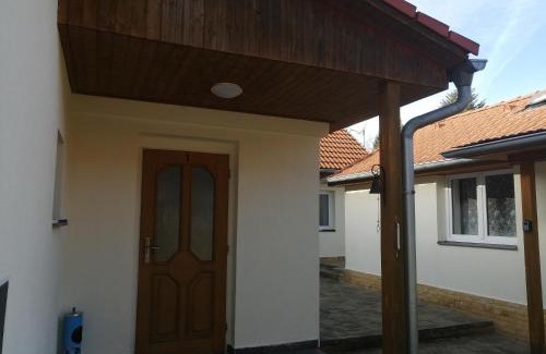 Kajov Apartment | Discover Apartmány U Krumlova: Family-Friendly Retreat
