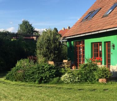 Kezmarok House | Guest Rated 9.2: Penzión u Maroša with Pool & Family Amenities