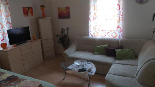 Majdalena Apartment | Welcoming Apartmány u Pilaře with Hot Tub & High Ratings