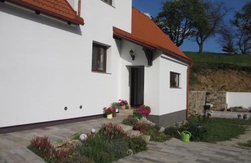 Cesky Krumlov Apartment | Inviting Apartmány U Procházků: Guest Rated 9.8/10