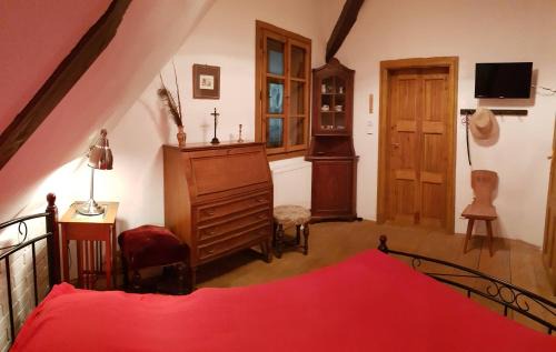 Slavonice House | Family-Friendly Retreat at Apartmány U sv. Floriána