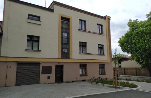 Havlickuv Brod Apartment | Central Apartments: Family-Friendly Stay with Great Reviews
