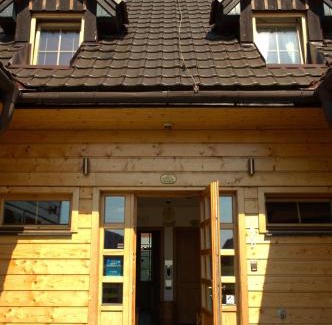 Velke Karlovice House | Relax in Apartmány Velké Karlovice with Hot Tub & Pets Welcome
