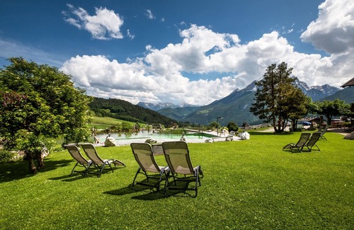 Ramsau bei Berchtesgaden Apartment | Cozy Apartment with Balcony and Free W-LAN for 2 Guests