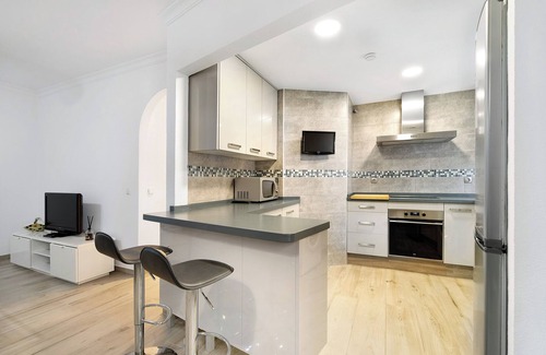 El Puerto de Santa Maria Apartment | Cozy Apartment 'Ribera Del Marisco' with Oceanfront Views