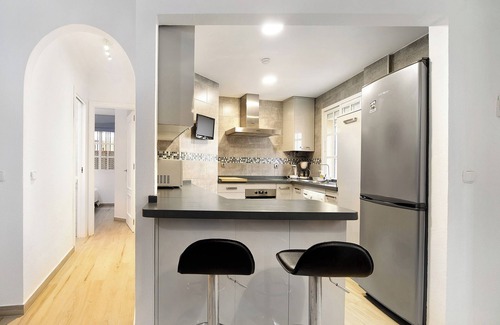 El Puerto de Santa Maria Apartment | Cozy Apartment 'Ribera Del Marisco' with Oceanfront Views