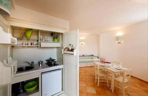 Vignola Mare House | Inviting Apartments with Shared Pool in Vignola/Mare Aglientu