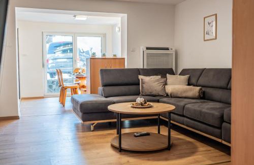 Pohorje Apartment | Pet-Friendly Stay at Apartmaji Ježek Kope - Rated 9/10!